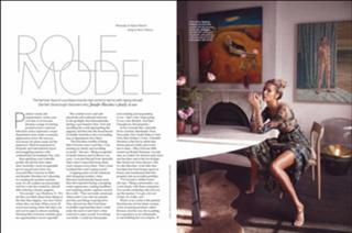 Jennifer Hawkins feet photo thumbnail