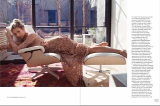 Jennifer Hawkins feet photo thumbnail