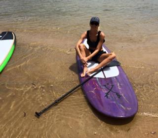 Jennifer Hawkins feet photo thumbnail