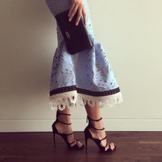 Jennifer Hawkins feet photo thumbnail