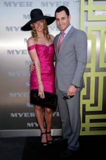 Jennifer Hawkins feet photo thumbnail