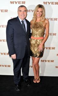 Jennifer Hawkins feet photo thumbnail