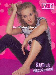 Jennifer Hoffman feet photo 3