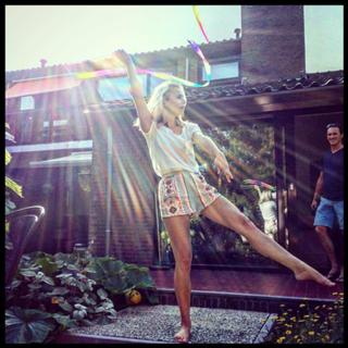 Jennifer Hoffman feet photo 4