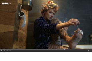 Jennifer Hoffman feet photo 16