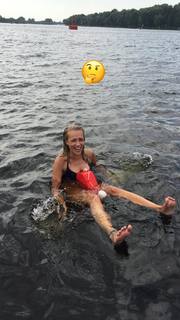 Jennifer Hoffman feet photo 2