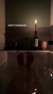 Jennifer Hoffman feet photo 18