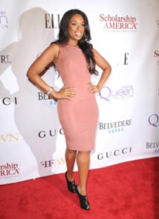Jennifer Hudson feet photo thumbnail
