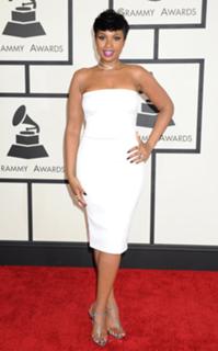 Jennifer Hudson feet photo thumbnail