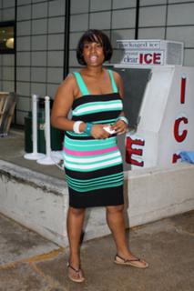 Jennifer Hudson feet photo thumbnail