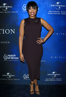 Jennifer Hudson feet photo thumbnail
