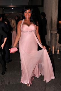 Jennifer Hudson feet photo thumbnail