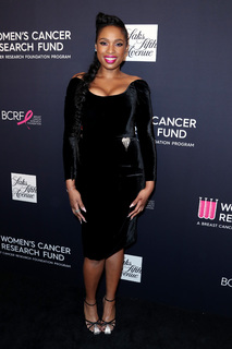 Jennifer Hudson feet photo thumbnail