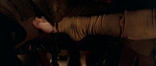 Jennifer Jason Leigh feet photo thumbnail