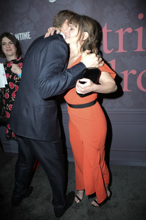 Jennifer Jason Leigh feet photo thumbnail