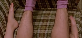 Jennifer Jason Leigh feet photo thumbnail