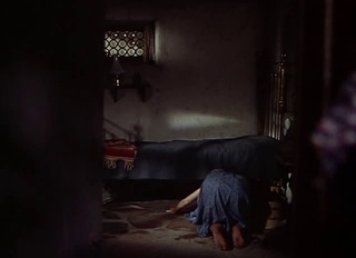 Jennifer Jones feet photo 3
