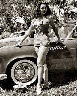Jennifer Jones feet photo 1