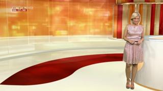 Jennifer Knäble feet photo thumbnail