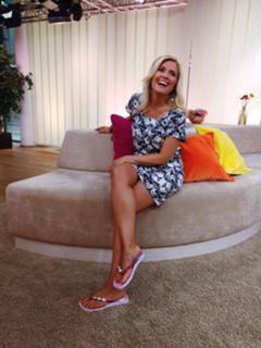 Jennifer Knäble feet photo thumbnail