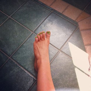 Jennifer Lahmers feet photo 8