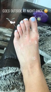 Jennifer Lahmers feet photo 3