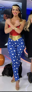 Jennifer Lahmers feet photo 9