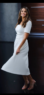 Jennifer Lahmers feet photo 8