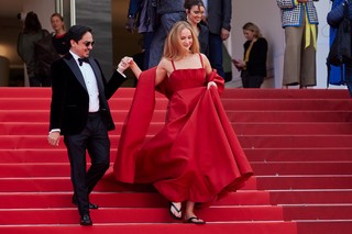 Jennifer Lawrence feet photo thumbnail
