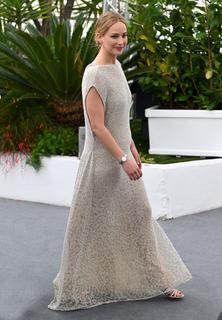 Jennifer Lawrence feet photo thumbnail
