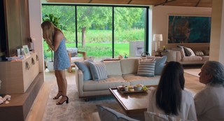 Jennifer Lawrence feet photo thumbnail