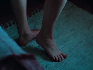 Jennifer Lawrence feet photo 16
