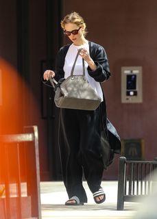 Jennifer Lawrence feet photo 4