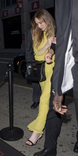 Jennifer Lawrence feet photo 9