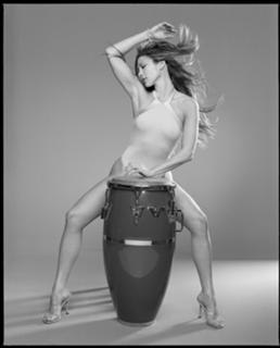 Jennifer Lopez feet photo thumbnail