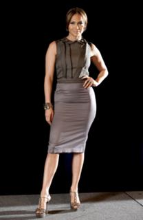 Jennifer Lopez feet photo thumbnail