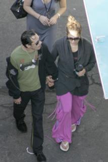 Jennifer Lopez feet photo thumbnail