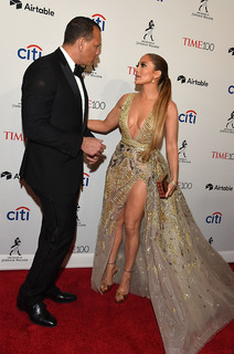 Jennifer Lopez feet photo thumbnail