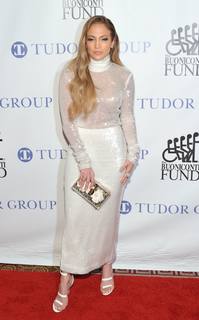 Jennifer Lopez feet photo thumbnail