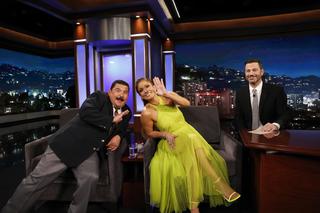 Jennifer Lopez feet photo thumbnail