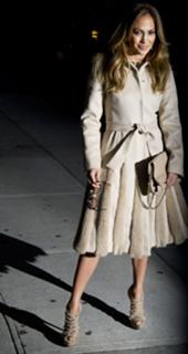 Jennifer Lopez feet photo thumbnail