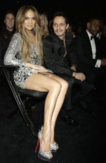 Jennifer Lopez feet photo thumbnail