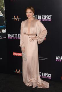 Jennifer Lopez feet photo thumbnail