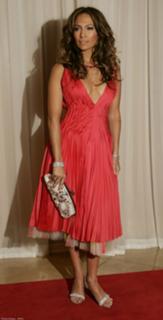 Jennifer Lopez feet photo thumbnail