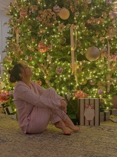 Jennifer Lopez feet photo 6