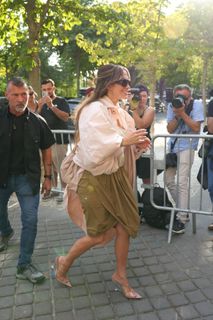 Jennifer Lopez feet photo 19
