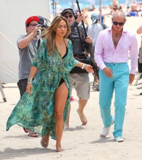 Jennifer Lopez feet photo thumbnail