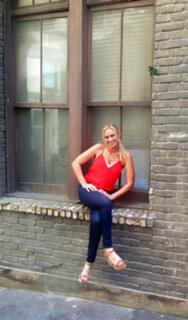 Jennifer Lothrop feet photo 8