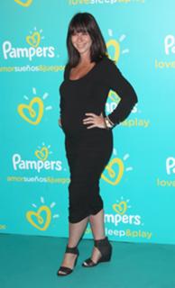 Jennifer Love Hewitt feet photo thumbnail