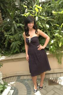 Jennifer Love Hewitt feet photo thumbnail